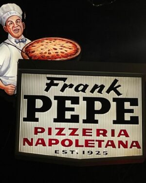 Dominick Reyes Instagram - Pizza Time! The original Frank’s did not disappoint! No pictures of food because, well I ate it before it had a chance! 😅#bestpieintown #CT #1925 #pizza