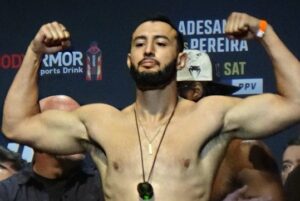 Dominick Reyes Instagram - He's got that kryptonite. On weight like a professional @domreyes24 #AlwaysUpgrade 

@sansan_upgrademg @vik.upgrademg @murdermarx @chrisdesantiago_ @vincedomingo @sergiopineiromma @jamesisonpennamon1 @tikighosn