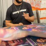 Dominick Reyes Instagram - Those Fight week feels! Damn it feel great to be back in it! #themecca #ufc #theshow #greatful #toyotires #teamreyes Times Square New York, USA