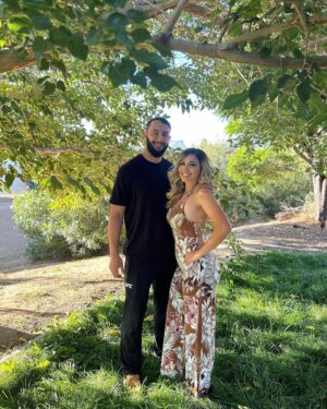Dominick Reyes Instagram - Happy Birthday to my beautiful Woman @duhitsbrenda. You are Such a beautiful soul I have been blessed to celebrate life with you! ✨❤️