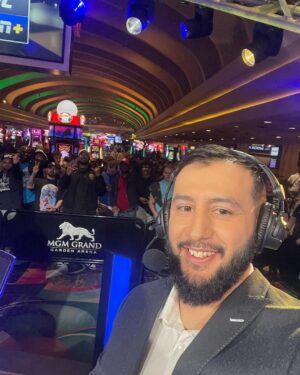Dominick Reyes Instagram - Last night did the @espn round table. It was a cool experience; the set was trippy, green room was awesome, the live crowd was 🔥 and got to hear some interesting insights. Not bad for a quick drive to vegas. #espn #roundtable #backtorecovery #backtowork #behindthescenes