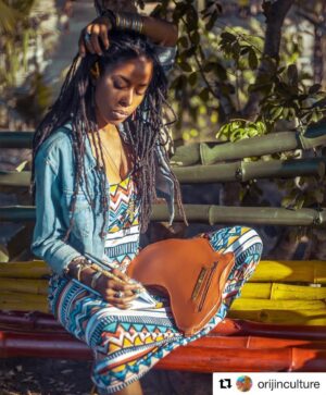 Donisha Rita Claire Prendergast Instagram - When they ask, tell them. Tell them we are not lost, we are just wandering, wondering about Home. It is not a sin to return and remember that which you have forgotten. Sankofa. If they never wonder, how will our story continue? I beg, when they ask, please tell them.🙏🏾🦋🌏 #tellthechildrenthetruth #rightyourstory #africandiaspora #getactive #morereasoning #moretimeinvested #artisgovernance #buildcomeunity #oneblood

#Repost @orijinculture ・・・
Dear Mama Africa,  I write to you today filled with so much love and pride of being a seed of your womb.  Forget about what I said the other time on the phone, I was just being a little girl missing her mama 😢😊. You know how much I love you Mama and I’m always unapologetic about who I am and where I’m from. Thanks to your beauty in me, I wear an identity which is so unique and distinct yet beautifully connect and identical to my siblings regardless of the diversity in skin tones, shaped noses and difference in cultures. Ohh yes it’s amazing how beautifully connected we are as siblings; #Ghana, #Nigeria, #Egypt, #Ethiopia, #SouthAfrica, #Brazil, #Jamaica, #Trinidad, #Haiti... (You name it all)
.
We are growing to love each other more  and more, just as you want us to be. Anyway “Nakupenda mama”( I love you, Mama). Will write to you again next week 😘 ———————————————————————- #LetterToAfrica #africanlove #africaninspired

This moment and the beautiful Africa bag created by @orijinculture💜 📸@aboya.8 Styling by @iconvanessadelah Safe space provided by @habeshainc