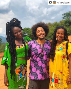 Donisha Rita Claire Prendergast Instagram - Reminder to self:  No one person has the single solution to our collective problems. @iamhamamat @chakabars and I visited Akosombo today to check on the progress of the new Pan-African Technology High School we are helping to build. 😊💜🌺 In a few months, hundreds of children will be students in a school that was once a Vision. We all have a mission to fulfill, passion for a purpose, and a part to play in the healing of this world we have inherited. Be open to learn as you grow. Stop playing with life... Live! And share knowledge, time, space and positive vibrations. Beautiful things can happen when we decide it’s time. It’s time. #Africaunite #Wewillrizetogether #Ghana #Jamaica #oneloveinaction #Buildcomeunity