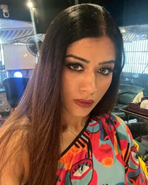 Donna Munshi Instagram - Today. 
#nofilter #noedit because I’m lazy like that. 

#photoshoot #shoot #modellife #sunday #love