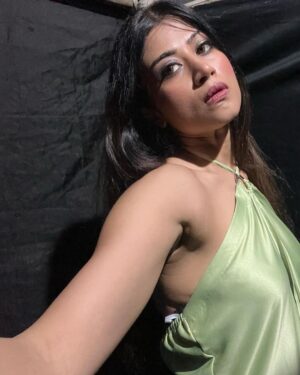 Donna Munshi Instagram - Today. 
#nofilter #noedit because I’m lazy like that. 

#photoshoot #shoot #modellife #sunday #love