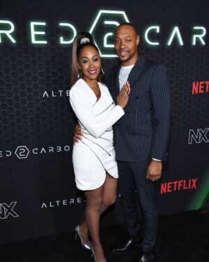 Dorian Missick Instagram - Supporting my supporting lady at her premiere for @altcarb season 2. This season is incredible. Styling: @j.i.nnamani  suit: @garconcouture #GoBabyGo #TheMissicks #MensFashion