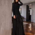 Dorra Instagram - 🖤 I am not what happened to me, I am what I choose to become. Wearing #fendi #totallook @fendi Stylist @youmnamoustafa Makeup @monagamalofficial Hairstyle @chezrichard 📸 @karimmedhat #home 🏠 Cairo, Egypt