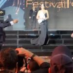 Dorra Instagram - شكرا لمهرجان الفضائيات العربية على جائزة التميز والإبداع 🏅أفضل ممثلة عن دوري في مسلسل الأجهر وشكرا لشركة الصبّاح التي تشرفت بالعمل معها آخر أعمالي المتهمة والأجهر وشكرا لجمهوري الحبيب أتمنى تقديم الأفضل لكم دائما 🤍🙏 ومبروك لكل زميلاتي وزملائي المبدعين. #مهرجان_الفضائيات_العربية 📸 @hana_hafez.photography