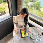 Dorra Instagram – Ciao 🌊🏡🐈‍⬛ Lake Como, Italy