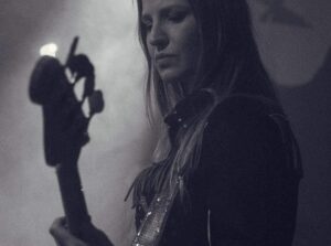 Dregen Instagram - Tonight at Gävle Centralteatern!

Doors: 18:00
The Gristle: 19:00
Dregen: 20:30

Tickets in bio/Linktree 🎟️✖️♥️

Photos by: Johan Nahlin @nahlin_photo 
.
.
#dregenliveandelectric
#dregen
#majsanlindberg 
#huxnettermalm 
#michelsantunione 
#huxandacouple
#centralteaterngävle 
#direktionsvagnen 
#stegis
#rockconcertssweden 
#thegristle