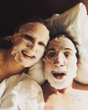 Dregen Instagram - At the facemask SPAtter movies with @majsanlindberg ✖️♥️