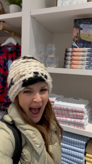 Drew Barrymore Instagram - Look what I found at the Nashville airport! @reesewitherspoon, I love you and @draperjames so much. You really know how to do it!