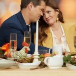 Drew Barrymore Instagram - Drew and @andrewrannells really did that 😂 Etiquette expert @sarajaneho and @damonahoffman share advice on PDA at the #Thanksgiving dinner table.