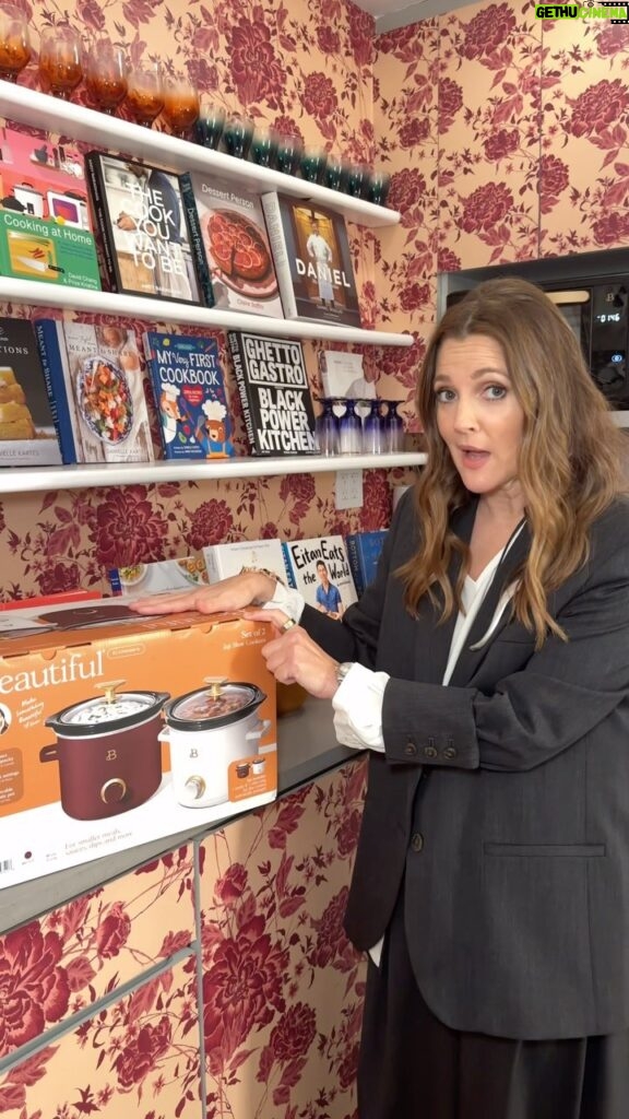 Drew Barrymore Instagram - I cannot believe that I am sharing this… Our set of MINI @beautifulbydrew Slow Cookers are here! You can get a set of two for $15 online at @walmart right now! They are packaged individually so you can keep one and gift one, keep both, or gift both! I hope you love these Mini Slow Cookers as much as I do!
