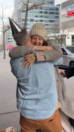 Drew Barrymore Instagram - There’s no other way I’d want to spend my 49th birthday than here with my @thedrewbarrymoreshow family. I’m so grateful.