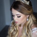 Drew Catherine Instagram - A fun bridal glamour look with @katerinarapoportinc ! She did the amazing hair & make up, as well as the photos! Super talented woman! Should I do more looks like this ? Do you prefer my natural / no make up looks? Nails by @ann_hardrocknails Hair by @bellamihair #bridal#glam