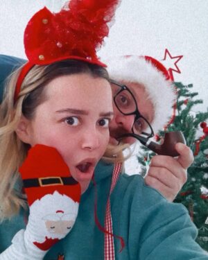 Duygu Karaca Instagram - 🎄👻💞🐾🍾🦊🎄
 @boragok