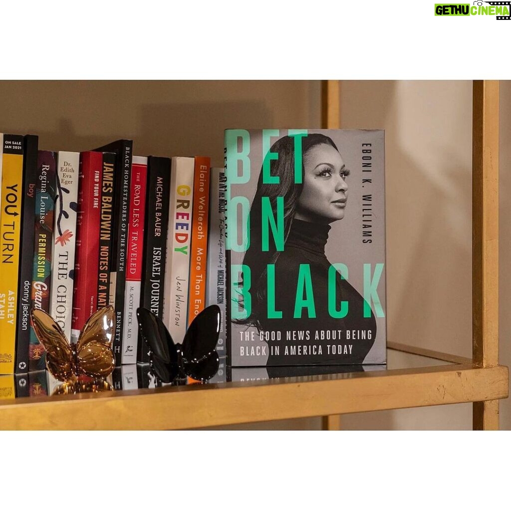 Eboni K. Williams Instagram - It’s really, REALLY hard to be free when you don’t own anything. ⁣ ⁣ I open the LEVERAGE chapter of my new book, BET ON BLACK, with this difficult truth because my liberation is tethered to ownership. ⁣ ⁣ This is why homeownership was ESSENTIAL to me as a single Black woman in America today. ⁣ ⁣ With high interest rates, race-based mortgage rejections and anti-Blackness in home appraisals…purchasing real estate in Manhattan was no easy feat.⁣ ⁣ But God 🙏🏾 ⁣ ⁣ I’m humbled and excited to welcome you into my Harlem Jewel Box that I get to call home 💕✨ ⁣ ⁣ Thank you to the @nytimes @nytrealestate for amplifying my journey to ownership…and ultimately to my liberation . ⁣ *Special shoutout to my brilliant and tenacious real estate attorney: Evans Legros