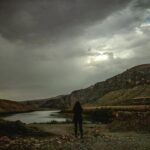 Ebru Ceylan Instagram – Yer yüzeyleri ve gün ışıkları 🌒🙏

📷 @nuri_bilge_ceylan