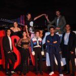 Ece Yüksel Instagram - Aşk 101 2. sezon şimdi Netflix’te! Dün gece de çok keyifliydi. Teşekkürler @netflixturkiye Bir parçası olmaktan gurur ve mutluluk duyduğum bir iş oldu ❤️ Love 101 Season 2 is on Netflix now! Ve diğer teşekkürler de; Styling @arslanerseyma Ceket @outkastpeople Top @houseofantidote Takılar @epicene Saç @talatkivrak Makyaj @barisyilmmaz