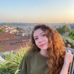 Ece Yüksel Instagram - Batarken güneş ardından tepelerin