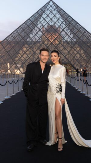Ed Westwick Instagram - Paris fashion week Day 1 @lancomeofficial 📸 @umbertoz_  @nighdez suit by @louisgabrielnouchi