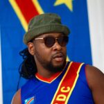 Eddy King Instagram - Mon outfit pour le show du 30 juin, 👍🏾ou 👎🏾?! Dites dans les commentaires!🤣🤣🤣🇨🇩🇨🇩🇨🇩🇨🇩🇨🇩 #BanaMbokaComedy #RDC #humour #Standup #243 #congo 🚨LIEN DANS LA BIO🚨 Le National