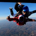 Eddy King Instagram - MY MOM IS COOLER THEN YOUR MOM!!!😂😂😂🥰🥰🥰 Hier, ma mère fêtait ses 70 ans! Et tout ce qu’elle voulait, c’était sauter en parachute!😅😅😅 Ça faisait quelques mois qu’elle en parlait et j’étais sûr que c’était une folie passagère, que ça allait lui passer et qu’elle allait oublier…mais non!…Elle y tenait plus que jamais! Je vous avoue que j’étais hyper stressé quand je l’ai vu sauter de l’avion😫😫mais elle fait ça comme une pro!! Je suis tellement fier d’elle!!🙏🏾🙏🏾🙏🏾 Je rends grâce a Dieu de l’avoir encore à mes côtés et je pris pour qu’elle soit encore parmi nous pour encore longtemps, qu’elle voit ces petites filles grandir! Joyeux Anniversaire Maman! Je t’aime!❤️❤️❤️❤️ . . . . . . . . #skydiving #happybirthday #congolesemom #merecongolaise #parachute #parachutisme #voltige #parachutejump #congolese #rdc #243 #mokonzi #kinshasa #joliette #montreal #laval #canada #quebec #chutelibre