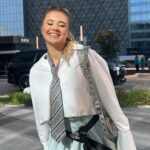 Ekaterina Adushkina Instagram – Снова в школу?)🎓 и снова в какой то жопе
