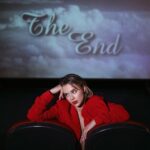 Ekaterina Adushkina Instagram - Дайджест второй половины моего 2022: Июль. Много красивых нарядов, разбор гардероба со стилистом. Много общения с новыми людьми, тусовки и флирт. Гроза, ливень, ночь слез. Разрешаю себе чувствовать. Принимаем решение с Сережей попробовать заново. Подготовка к концерту. Путешествие в Париж. Концерт Леди Гаги. Вдохновение. Август. Экстренная съемка и запуск первого потока моего танцевального курса. Сумбур. Ламповый концерт в Москве. Уезжаю в Карелию в неизвестность - на съемки ТВ проекта Вызов. Длинные съёмочные смены, ежедневные испытания, конкуренция. Нахожу новых друзей. Дохожу до финала, но проигрываю. Не успеваю проживать эмоции. Сентябрь. Психика сдает позиции, вымотана после шоу. Из-за этого начинаются проблемы в личной жизни. Премьера фильма со мной. Стригу челку, новый виток энергии! Улетаю откисать на Мальдивы. Лучший отпуск, меня никто не трогает, я наполняюсь! В Москве плохие новости, страх, ужас. Октябрь. Мой месяц! Находим и переезжаем вместе в квартиру мечты! Новоселье с друзьями! Запись трека «паранойя». Начинается моя вторая жизнь - сьемки проекта «Маска.Танцы». Каждую неделю новый танец, сьемки эфира и выход серии. Всё получается, меня хвалят жюри, я в восторге! Параллельно выходит премьера «Вызова». Свое 19и летие праздную на прогоне Маски. Держу всё в секрете. Праздник, отель, подруги, танцы до упаду! Ноябрь. Сдаю теорию в ГАИ с первого раза за 3 минуты, практику проваливаю. Много рекламы, тусовок и дней рождения друзей. Еженедельные сьемки Маски. Чувствую, что я на своем месте. Запуск второго потока танцевального курса. Неудовлетворение. Я впервые в жизни провожу свой танцевальный мк, приходит более 100 человек! Я счастлива! Декабрь. Выход трека «Паранойя». Новогодние сьемки, концерты, реклама. Но меня не волнует ничего кроме финала Маски. Думаю только об этом. Встреча ММ в Стамбуле. Получаю права, ура! Ложусь с болезнью, тело не вывозит. Момент Х. Выигрываю Маску, я в шоке, мои старания окупились, меня заметили! Не помню, когда в последний раз в жизни ощущала нечто подобное! Гордость! Ph : @ph.hdasha Muah : @sabi_muah Style : @tchiruhina