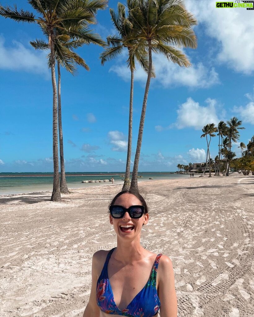 Elena Rivera Instagram - 🩵🐒💚 Punta Cana - República Dominicana