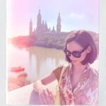 Elena Rivera Instagram - Volver…🖤♥️🖤♥️🖤♥️ #FiestasDelPilar #Zaragoza Zaragoza, Spain