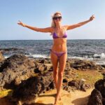 Eleonora Albrecht Instagram - Ciao ragazzi, come procede la vostra estate? Siete in vacanza o ci andrete presto? 🥰😘 💕 #estate #estateaddosso #estatedavivere #solemarevento #estateitaliana #luglio #agosto #spiaggia #vacanzealmare #vogliadimare #profumodimare #popsong #musicvideo #videoclip #giornatebelle #jedanse #oara #tuttialmare #lamiaestate #unavitainvacanza #maredavivere #maredamare