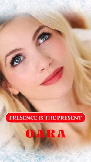 Eleonora Albrecht Instagram - Listen to the new Christmas Song “Presence is the Present” by OARA 🎄 Find it on all the platforms such as Youtube, Spotify, ITunes, Deezer…
MERRY CHRISTMAS 🌟

#christmassong #christmas #christmasmusic #christmasmood