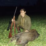 Eliška Štefanicová Instagram - Když místo srnce přijdou 🐗🐗 #waidmannsheil 🌿 #kahles#sellierbellotteam#308win#hunt#hunting#huntinglife#huntingseason#lovehunting#huntinggirl#huntingwoman#outdoorwomen#outdoor#outdoorgirl#girlwhohunt#girlshunttoo#huntress#hunters#hunter#czechhunter#shooting#gamemanagement#myslivost#forest#huntingphoto#instahunt#wildboarhunting#wildboarhuntress#wildboar