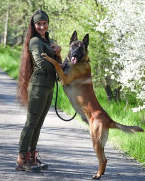 Eliška Štefanicová Instagram - My big boy 🐶🫶

#diottoboots#termovel#dog#belgianmalinois#nature#beauty#smile#hair#girl#girls#czechgirl#dogsofinstagram#clothes#outdoor#outdoorlife#outdoors#outdoorphotography#outdoorwomen#outdoorgirl#outfit#sport#hunt#hunting#gamemanagement#myslivost#chasse#naturelover#wild#wildlife