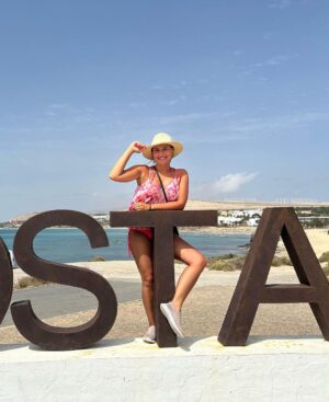 Eliška Štefanicová Instagram - #fuerteventura ❤️

#canarias#spain#hotel#sea#summer#sun#holiday#holidayseason#holiday#island#beach#beachlife#beachvibes#sunsetlovers#czechgirl#czechgirls#summertime#summervibes#happy#life#sealovers#nature#wild#wildlife#girl#girls#travel#travelphotography#traveling#swimsuit