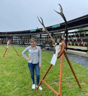 Eliška Štefanicová Instagram - Armáda, lesnictví a myslivost na Libavé 🦌

#libava#vls#hunt#hunting#trophy#army#forestry#gamemanagement#myslivost#huntinglife#huntingfriends#huntingwomen#huntinggirl#hunter#huntress#hunters#huntingtrophy#huntingphoto#girlwhoshoot#girlhunttoo#girlwhohunt#girlpower#lovehunting#huntinggear#huntingseason#deer#reddeerhunting#roedeer#antlers#wild