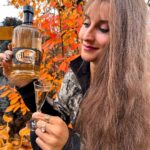 Eliška Štefanicová Instagram – Dnes jsem ochutnala výborný bylinný #absinth od @lihovarapivovarblatna. Nejvíc ze všeho jsem si ale stejně zamilovala jeho nádhernou etiketu. 😍😍

Brzy pro vás vytvoříme soutěž o produkty z @lihovarapivovarblatna, takže se máte na co těšit! ❤️

#autumn#autumnvibes#portrait#smile#hair#fashion#hunt#hunting#huntinggirl#huntingwomen#outdoor#outdoorwomen#outdoorgirl#hunter#hunters#huntress#czechhuntress#czechhunter#czechgirl#huntinglife#lovehunting#outdoorlife#wildlife#gamemanagement#myslivost#polovanie#huntingphoto#beauty