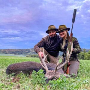 Eliška Štefanicová Instagram - Absolutly best sika deer rut 😍🌿

#sikadeer#sika#deer#sikadeerhunting#hunt#hunting#chevaliersweden#feelsright#deerseason#deerhunters#deerhuntress#hunt#hunting#huntingseason#hunter#hunters#huntress#polovanie#huntinglife#huntinggirl#huntinggear#huntingwomen#huntinggirls#jakt#jagt#oxota#waidmannsheil#gamemanagement#wild#wildlife#huntingdog