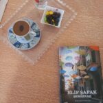 Elif Şafak Instagram - Strawberries, books and Turkish coffee… thank you for these beautiful posts, thank you for your words. The last photo is from the Grand Bazaar!! #bookwormsunite #bookwormsforlife #bookishphotography #10minutes38secondsinthisstrangeworld #bookssansborders #literaryfiction #readinglife #theislandofmissingtrees #thebastardofistanbul #elifshafak #thefortyrulesoflove #fictionbooks @micisbooks christinejoyreads📚📚📚 sizlerden gelen fotoğraflar, paylaşımlar, çok teşekkür ederim her birine. Sahillerden Kapalı Çarşı’ya kitaplar…. #okuryorum #okurmusun #neokuyorum #kitapsevdası