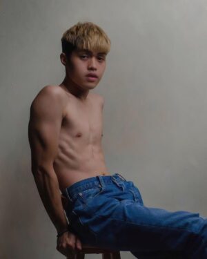 Elijah Canlas Thumbnail - 37.9K Likes - Most Liked Instagram Photos