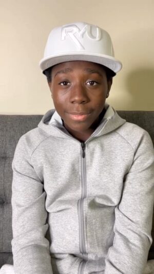 Elisha Williams Instagram - Respect Your Universe #Dare2Dream #RYU #RespectYourUniverse #WilliamsLegacy #EJWilliams #motivationalspeaker #motivationalfriday #Like #Share #follow