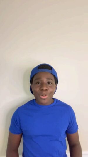 Elisha Williams Instagram - “Patience” Dare2Dream #EJWilliams #Motivational #GodsGotit #GoForit #Jump #faith #Speak #WizKid