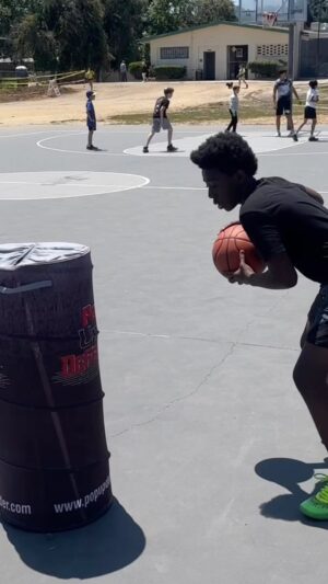 Elisha Williams Instagram - I’m 🔒in Dare2Dream #WilliamsLegacy #training