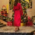 Elizabeth Gillies Instagram - Oh, how I loved this one 💃🏻🎁✨