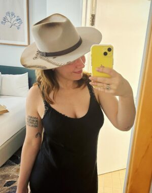 Ella Hooper Instagram - Who gets spoiled sometimes..? Me! When in Townsville I was gifted this STUNNING piece of wearable art by talented and lovely local maker, @hats_on_country ~ I am in LOVE with it! Thank you Letishia! I’ve been a fan of her designs for a while and when she saw I was coming to town she made me up a cream custom hat with her beautiful designs burnt in.. and dropped it off to me! I’m proud to be rocking such a cool grassroots business and so excited about the future of slow, ethical, local fashion, which I often bang on about. And what if indigenous fashion and designers were at the forefront of THAT!? Ooh ee! Yes please! Check out @hats_on_country and Letishia’s work, it’s absolute hot (hat) tip for those topper lovers among us. I got so many compliments on the streets of Townsville and Cairns. Want a compliment? Buy a hat. It’s nuts. (Oh, bonus exploration of my fave little FNQ cafe - @thehoipolloicafe Townsville) Xx #gifted #grateful #coffee and #hats = #happyHoops