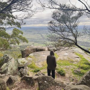 Ella Hooper Instagram - Climbed a mountain and we turned around.. 
Don’t know what I’d have done without nature, the bush and my bush lovin buddy these last few years hey? Nature shapes, trees and granite, clouds and kookaburras.. taking in the icy morning air and the last strains of sunrise. Pretty great way to start the day.. ⛅️ #mountaintherapy #godpatch #pastoralpanarama #bushkidssticktogether