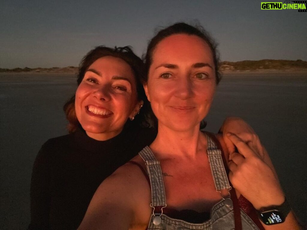 Ella Hooper Instagram - I had a very nice time with one of my oldest friends, now the algorithm must suffer. Thank you for having me Broome, and my darling talented and kind soul sister Taj. @taja.photography