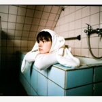 Ella Lee Instagram - Rabbit in bath by @feeglory